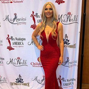 Meet your Posher, Cheryl